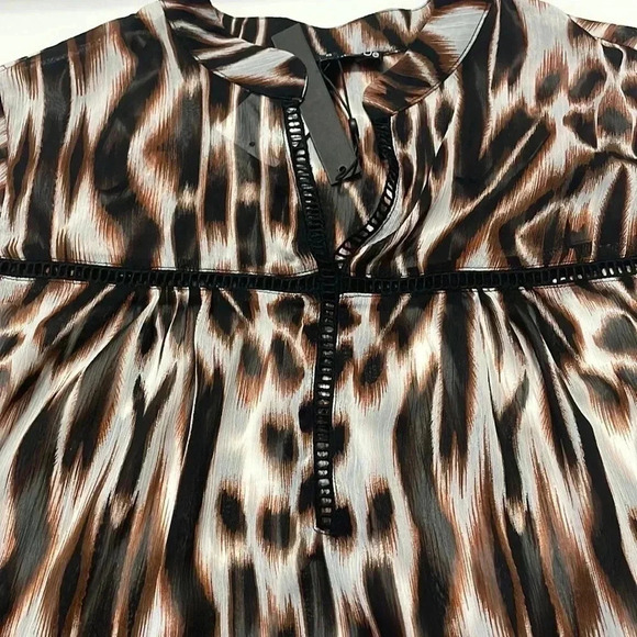 Ro & De sheer animal print top NWT size XS - Picture 4 of 5